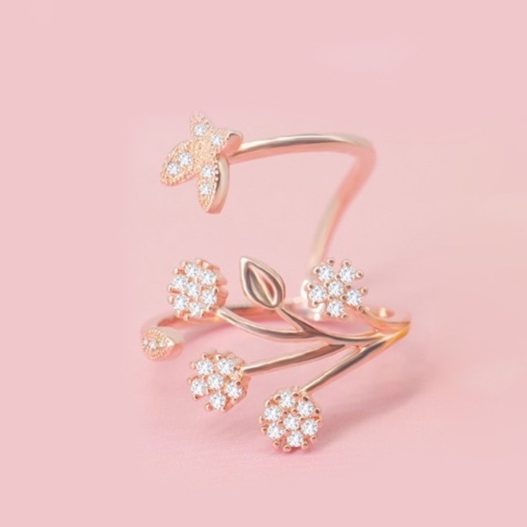 🆑 🎁 Rose Gold Butterfly & Flowers Ring - Picture 2 of 6
